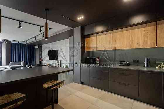 Повноцінна 3-кімнатна 163 м2 в ЖК Абрикос ! Закритий двір ! ПАРКІНГ ! Киев