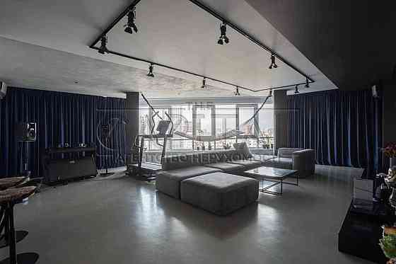 Повноцінна 3-кімнатна 163 м2 в ЖК Абрикос ! Закритий двір ! ПАРКІНГ ! Киев