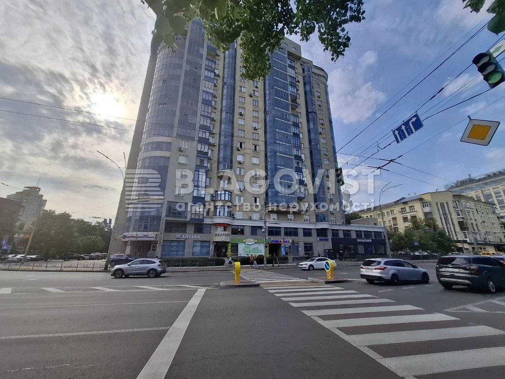 4к Печерськ Князів Острозьких, 46/2  метро Печерська -5 хв Киев - изображение 7