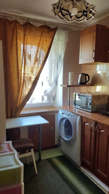 1к.по Чумаченко. Р-н поліклініки. Запоріжжя - зображення 1