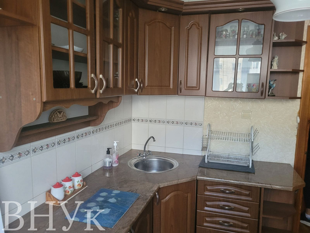 2-х кімнатна затишна квартира за доступною ціною ! Луцк - изображение 1