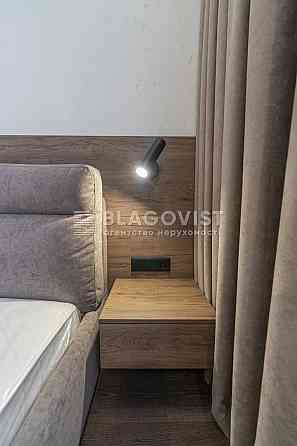 Без комісіі, продаж 2-х кімн Олеся Олександра, Варшавський 2 Киев