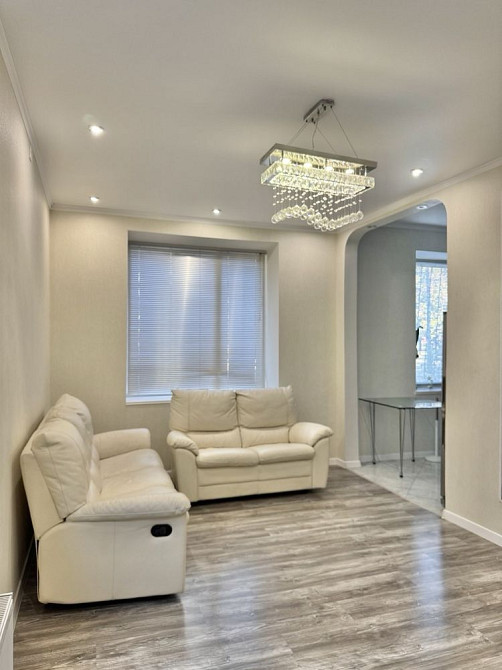 Продаж 3к квартири на Соц місті вулиця Гурова Металургійний район Кривий Ріг - зображення 7