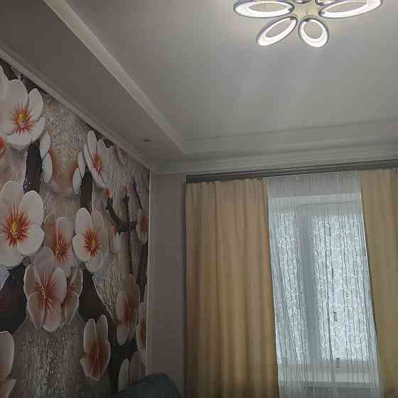 Продаю уютную 2х комнатную квартиру г Мерефа шикарный ремонт с мебелью Мерефа