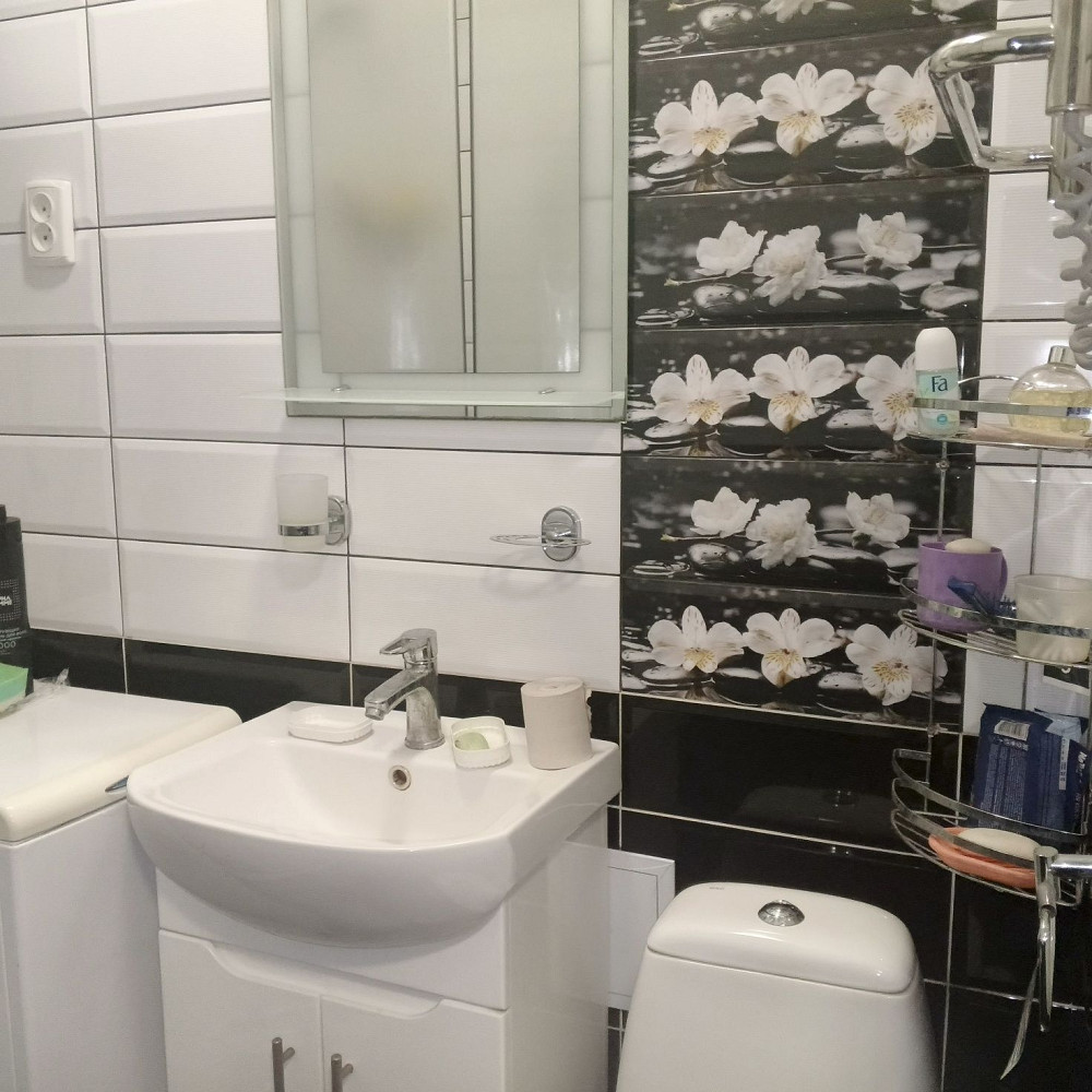 Продаю уютную 2х комнатную квартиру г Мерефа шикарный ремонт с мебелью Мерефа - изображение 3