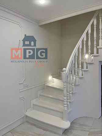 Продажа 3-кімнатної 2-порх.квартири в ЖК Райдужний на Льва Ландау Харьков