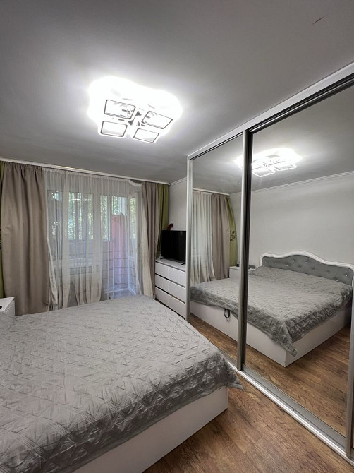 2- кімнатна квартира на 3 поверсі, в цегляному будинку з ремонтом Угорники - зображення 1