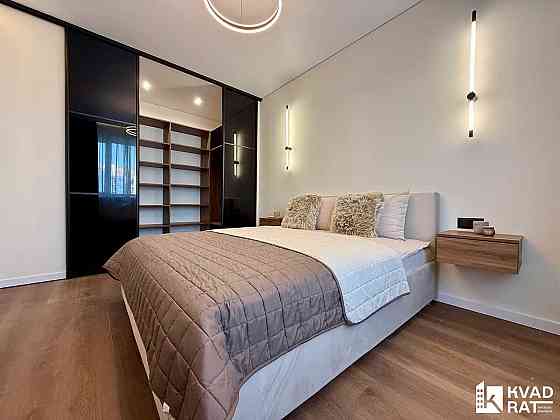 Укомплектована 1 кім з кухнею-студією квартира, центр Ивано-Франковск