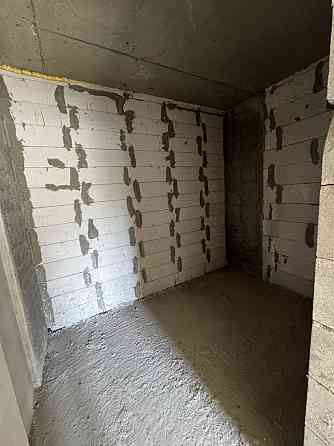 Протдаж 2- кімнатної квартири по вулиці Роксоляни Львов