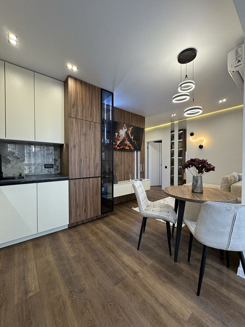 Терміново продам стильну  однокімнатну в центрі міста Ивано-Франковск - изображение 2