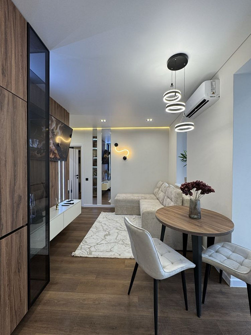 Терміново продам стильну  однокімнатну в центрі міста Ивано-Франковск - изображение 3