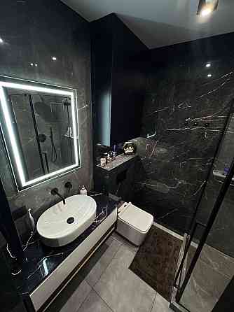 Простора квартира з дорогим ремонтом Рованці