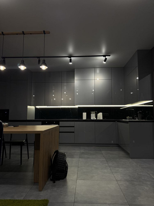 Простора квартира з дорогим ремонтом Рованці - зображення 2