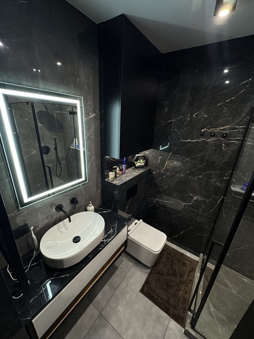 Простора квартира з дорогим ремонтом Рованці - зображення 4