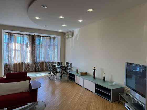 3-комнатная квартира на Азарова Одесса