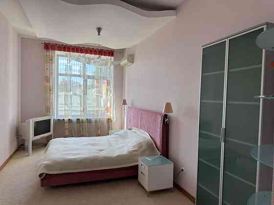 3-комнатная квартира на Азарова Одесса