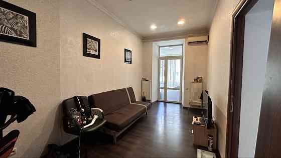 Продам 2-х конматную квартиру Одесса