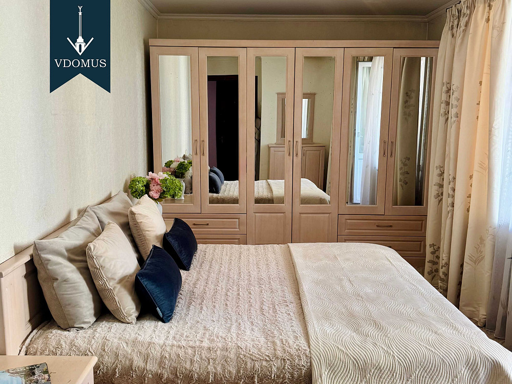 Без% 2 кімнатна з ремонтом поряд НАУ Аркадія трамвай Євідновлення Київ - зображення 1