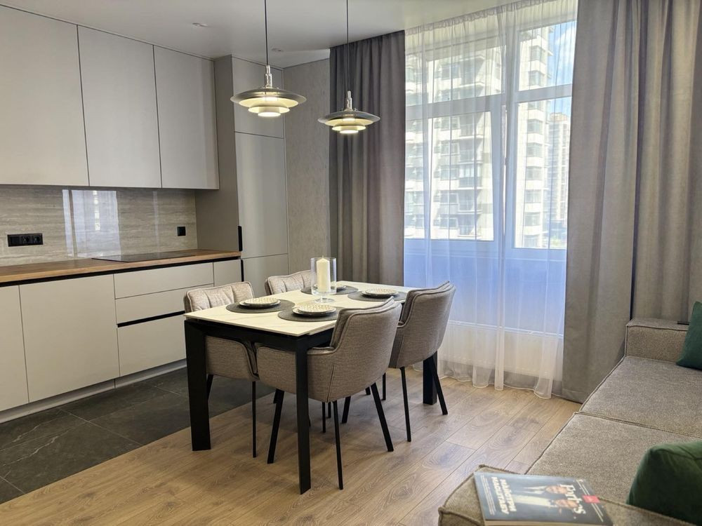 Затишна 2-к квартира 69м2 ЖК Варшавський Варшавский Виноградар Київ - зображення 1