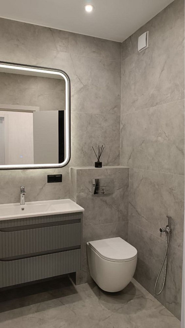 Затишна 2-к квартира 69м2 ЖК Варшавський Варшавский Виноградар Київ - зображення 6