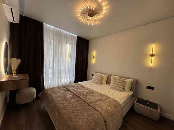 Продам стильну двокімнатну в центрі міста Ивано-Франковск