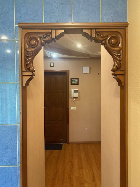 Трикімнатна квартира, О.Мудрака (Наумова) 31А, ВЛАСНИК ТОРГ Киев - изображение 1