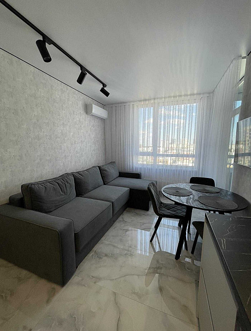 Стильний ремонт велика 1-к  ЖК Республіка Respublika Республика Киев - изображение 6