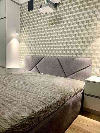 Продам 2-х к. квартиру в ЖК Пролисок. Метро Дворец спорта. Новые дома Харьков