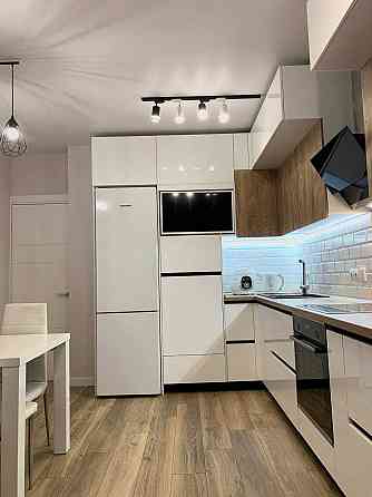 Продам 2-х к. квартиру в ЖК Пролисок. Метро Дворец спорта. Новые дома Харьков