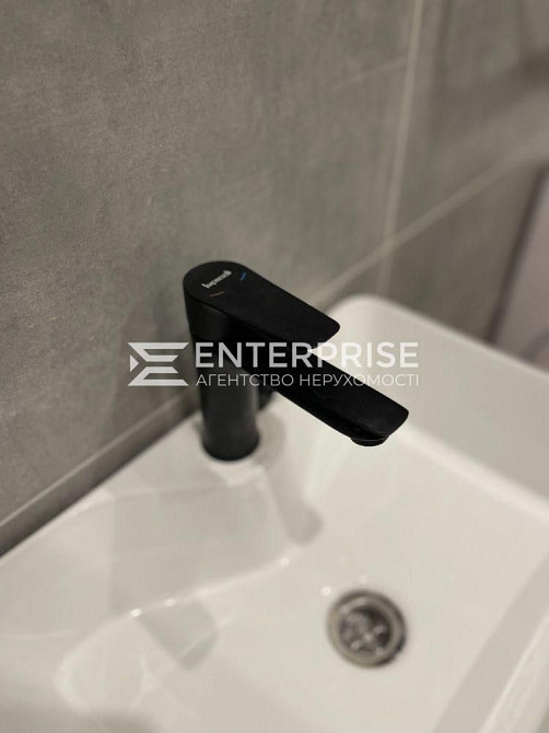 Продаж 1-кімнатної квартири з ремонтом в ЖК комфорт класу 4U Киев - изображение 6