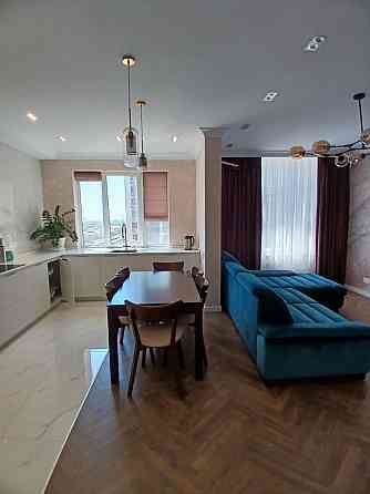 Кадорр! 2 спальни и кухня-студия Одеса