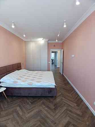 Кадорр! 2 спальни и кухня-студия Одеса