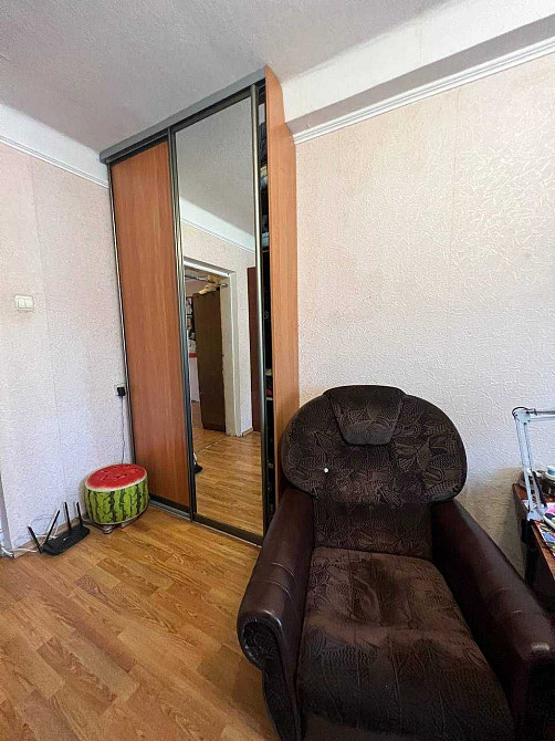 Запорожця (Чорних Запорожців) 11,  цегляний буд., 3-й поверх. Киев - изображение 6