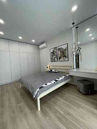 Продажа 2 комн.  квартиры в Центре на Успенской площади. Днепр