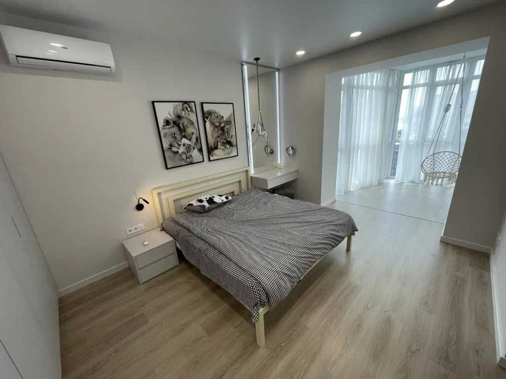 Продажа 2 комн.  квартиры в Центре на Успенской площади. Дніпро - зображення 2