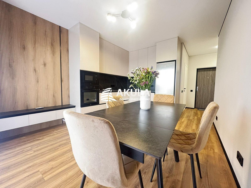 Продаж 1к квартири з ремонтом, ЖК Кришталеві Джерела Київ - зображення 1