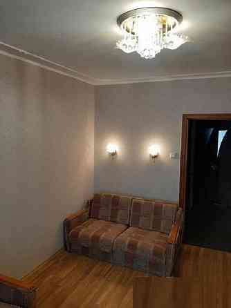 Продам трехкомнатную квартиру на Королева (186-463) Одеса