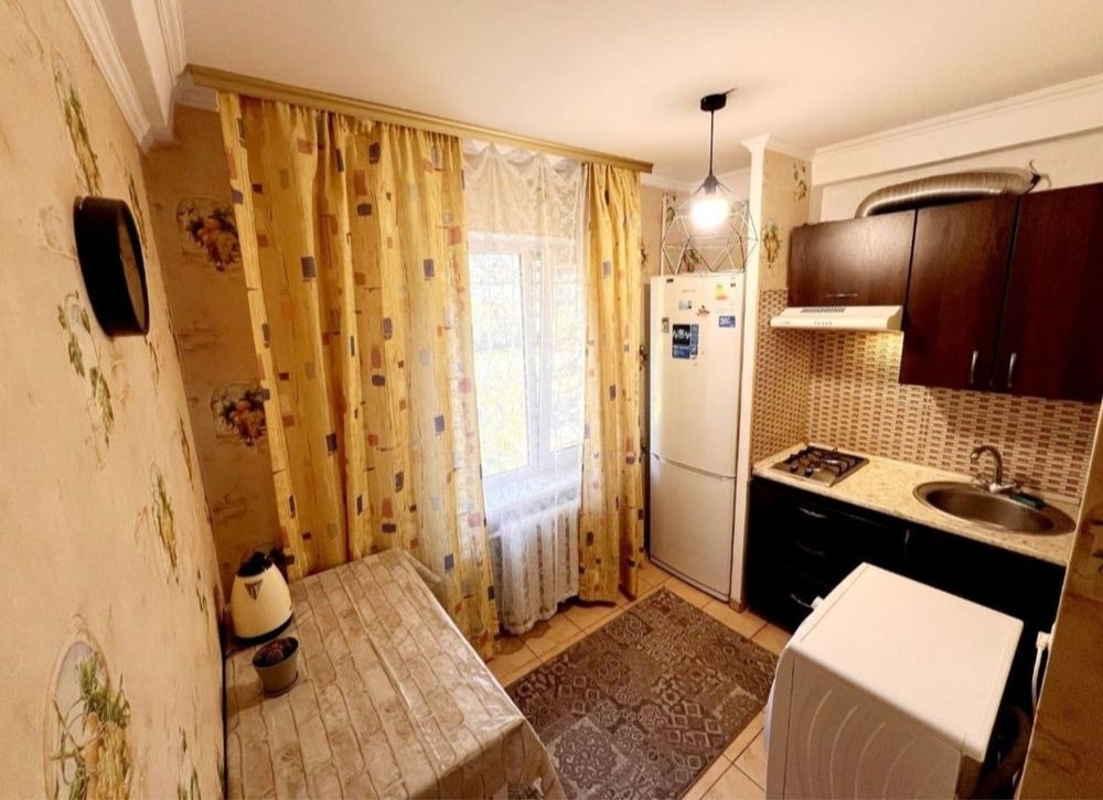 Продаж 1-к квартири 28м2 вул. Мілютенка Лісовий Масив метро Лісова Киев - изображение 1