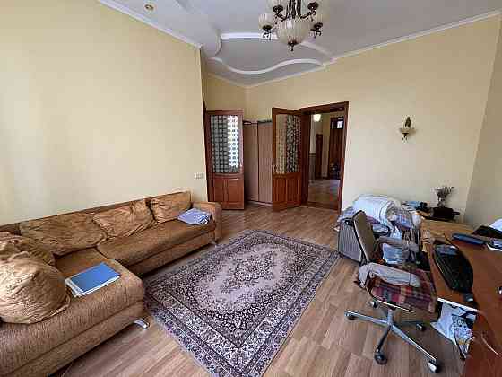 Продаж 2-х кім. квартири, Австрійський будинок, Центр, м. Дрогобич! Дрогобич