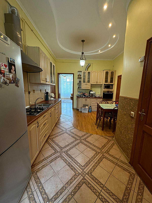 Продаж 2-х кім. квартири, Австрійський будинок, Центр, м. Дрогобич! Дрогобич - зображення 2