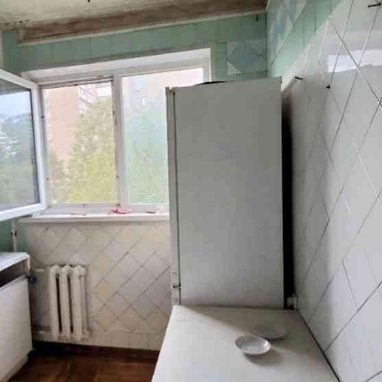 М.Левада, продам 2ух комн.кварт.,пр-т Гагарина,90, Hg11 Харьков