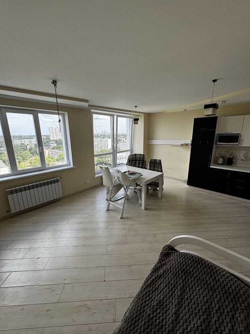 Продам 3к.кв. Салтівка  пр.Ювілейний ЖК Квартет 603 м/р  65000 у.е.  M Харків - зображення 2