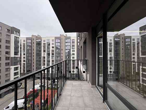 Продається з сучасним ремонтом 2-х кімнатна квартира Ивано-Франковск