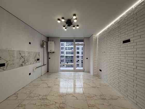 Продається з сучасним ремонтом 2-х кімнатна квартира Ивано-Франковск