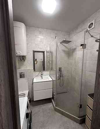 Продам двухкомнатную квартиру в ЖК на Бочарова. Одесса