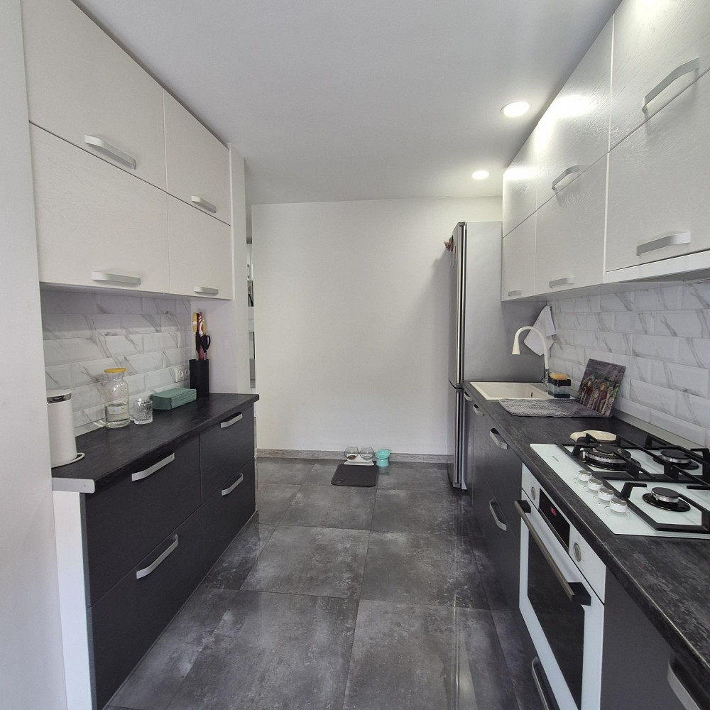 Дизайнерська 3-кімнатна 85м на Полтавській Кропивницький - зображення 8