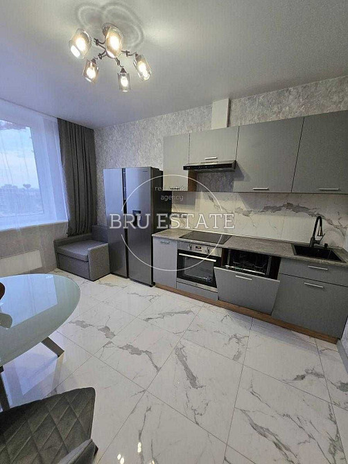 Продаж 1-к квартири ЖК Варшавський 3 вул Олександра Олеся 17 Ретровіль Киев - изображение 2