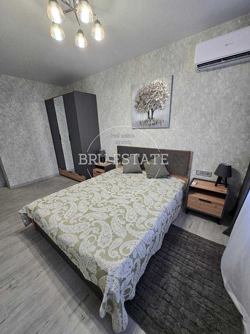 Продаж 1-к квартири ЖК Варшавський 3 вул Олександра Олеся 17 Ретровіль Киев - изображение 5