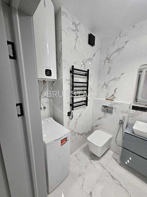 Продаж 1-к квартири ЖК Варшавський 3 вул Олександра Олеся 17 Ретровіль Киев - изображение 7