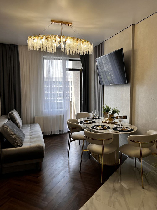 Аркадия! 2 комн с видом на Генуэзскую с балконом. Одесса - изображение 1